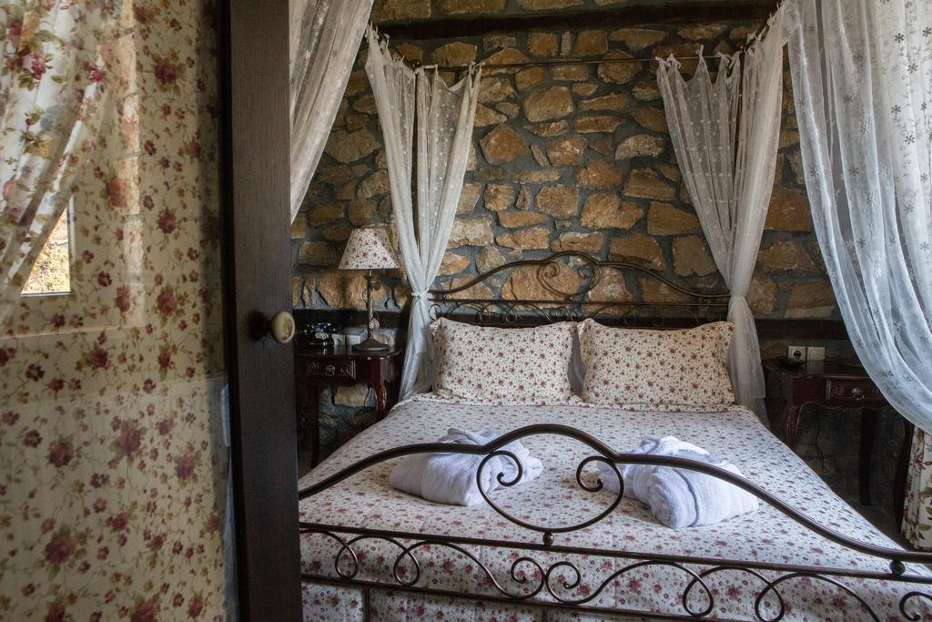 Archontiko Emmanouilidi Aparthotel