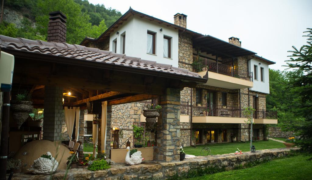 Archontiko Emmanouilidi