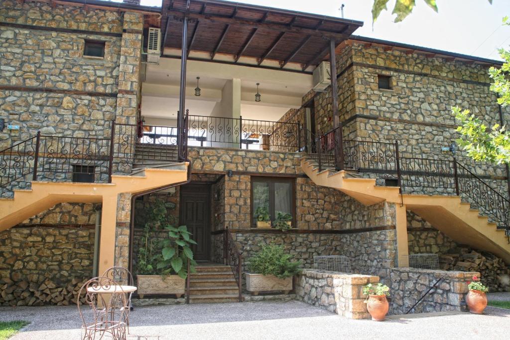 Aparthotel Archontiko Emmanouilidi Loutraki (Pella)